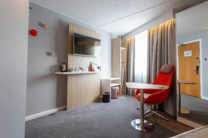 חדר סטנדרט עם מיטת קינג, Holiday Inn Express Glasgow City Ctr Theatreland, An Ihg
