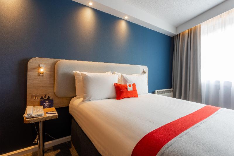 اتاق استاندارد با تخت بزرگ, Holiday Inn Express   Glasgow   City Ctr Theatreland, An Ihg