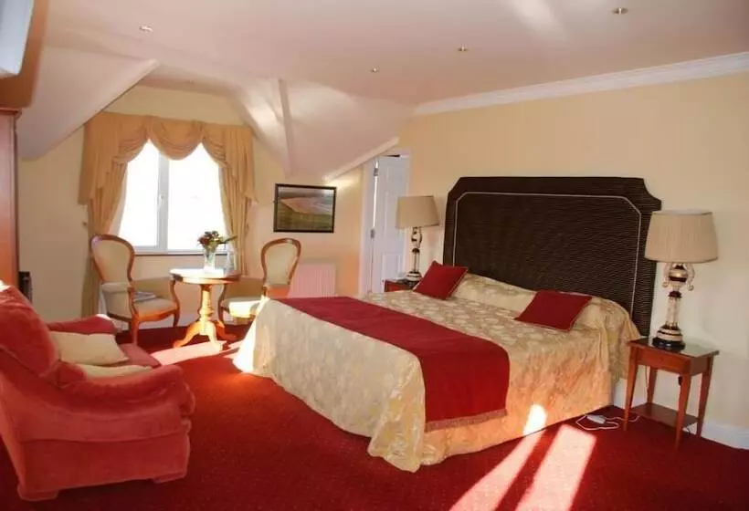 سوییت جونیور, The 19th Golf Lodge