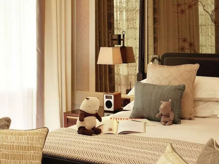 اتاق لوکس با تخت بزرگ, The Biltmore Mayfair