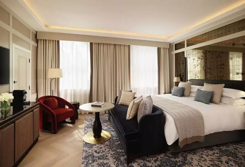 اتاق لوکس با تخت بزرگ, The Biltmore Mayfair