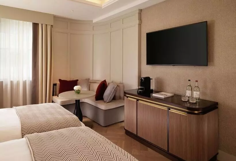 اتاق لوکس, The Biltmore Mayfair