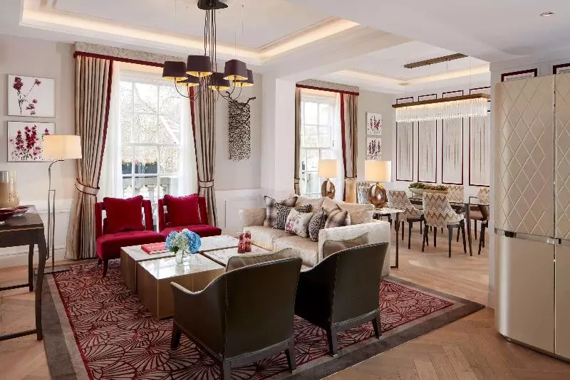 سوییت, The Biltmore Mayfair