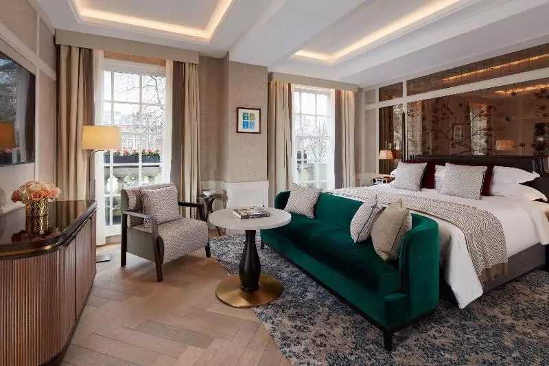 سوییت, The Biltmore Mayfair