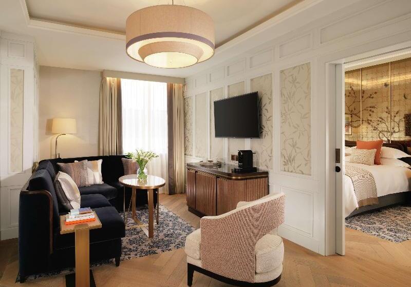 스위트 킹사이즈 침대, The Biltmore Mayfair