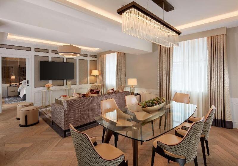 스위트, The Biltmore Mayfair