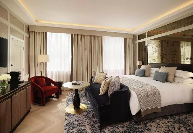 اتاق پرمیوم, The Biltmore Mayfair
