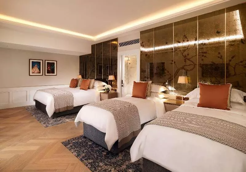 سوئیت با تخت بزرگ, The Biltmore Mayfair