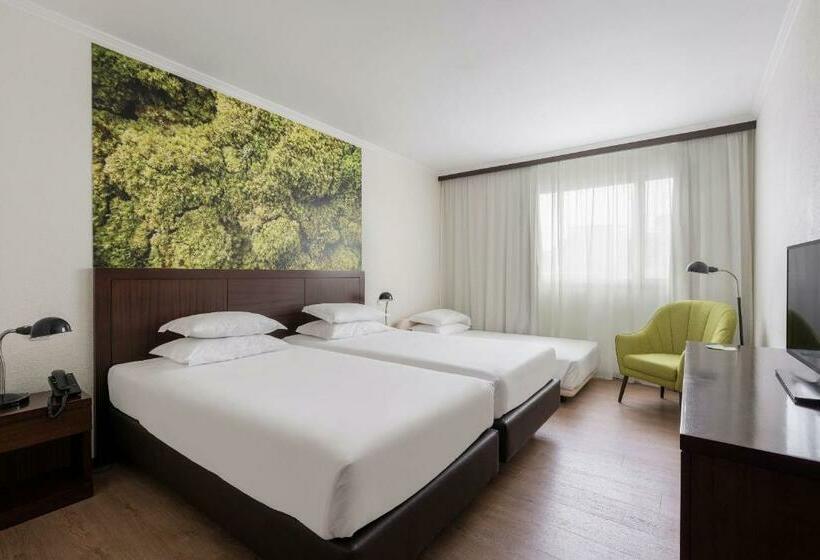 Номер Стандарт, Neat Hotel Avenida