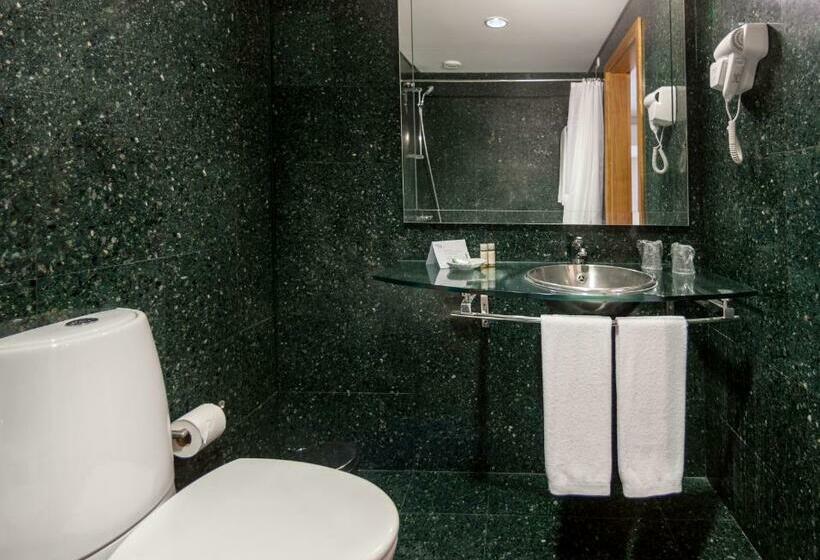 Номер Стандарт Индивидуальный, Neat Hotel Avenida