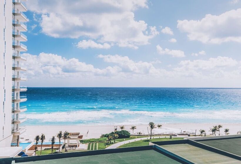 Premium Room Side Sea View, Iberostar Selection Cancún
