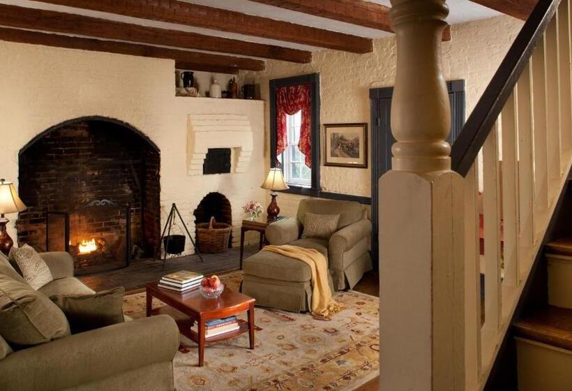 Люкс Deluxe Кровать Кинг, The Inn & Tavern At Meander