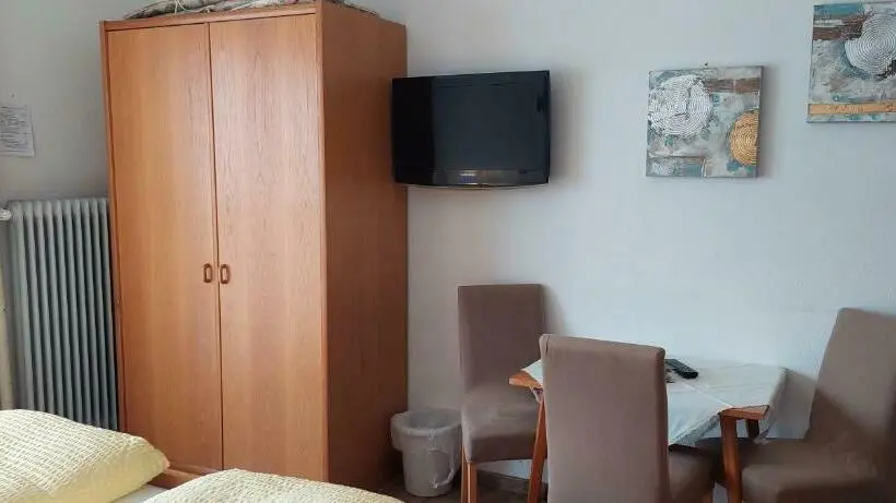 スタンダード４人部屋, Pension Wildental