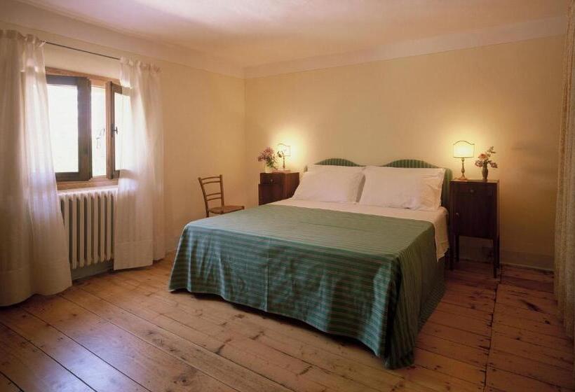 דירת שלושה חדרים, Frassanelle