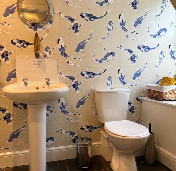 غرفة قياسية, The Corrie