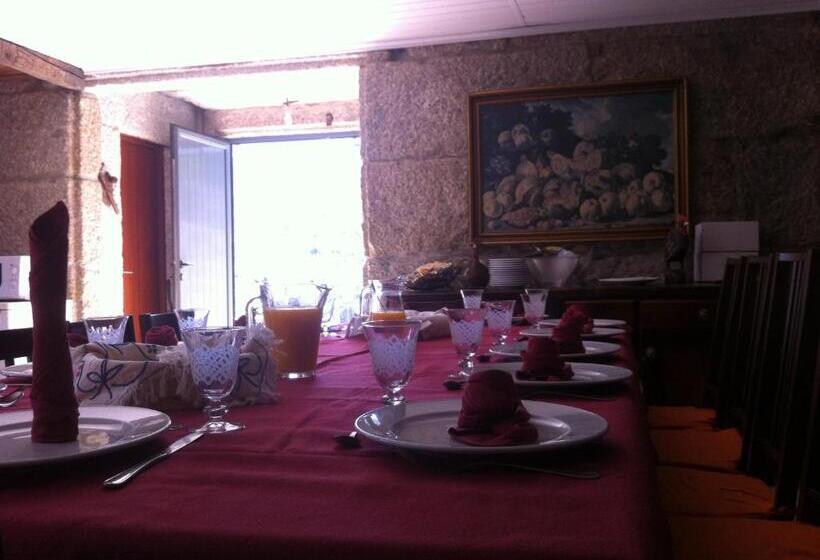 شقة غرفة واحدة, Casa Do Escoivo