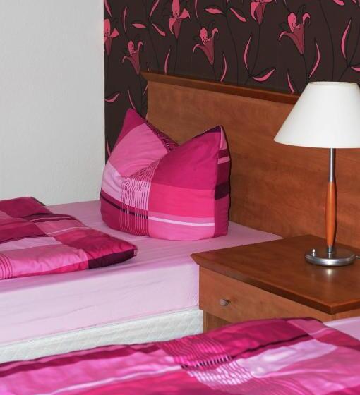 スタンダードルーム, Reitanlage Plath