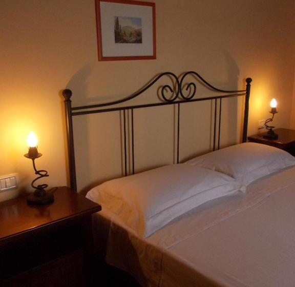 בית, 3 חדרי שינה, Poggio Al Palio