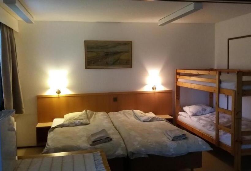 חדר סטנדרט לארבעה, Vuotson Maja B&b