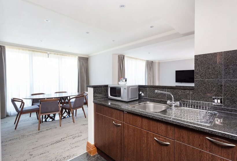 3ベッドルームのデラックスアパートメント, Sanctum Maida Vale