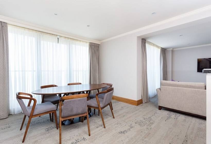 3ベッドルームのデラックスアパートメント, Sanctum Maida Vale