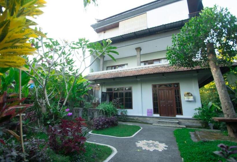 חדר סטנדרט עם מרפסת, Akusara House