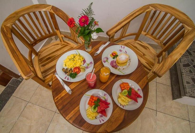 חדר סטנדרט עם מרפסת, Akusara House