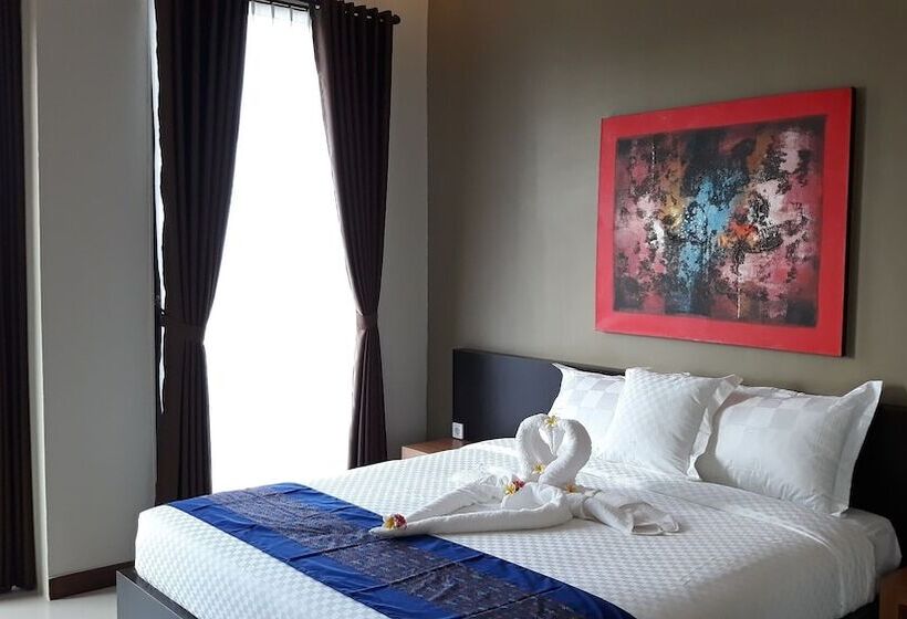 デラックスルーム, Asiana Lovina