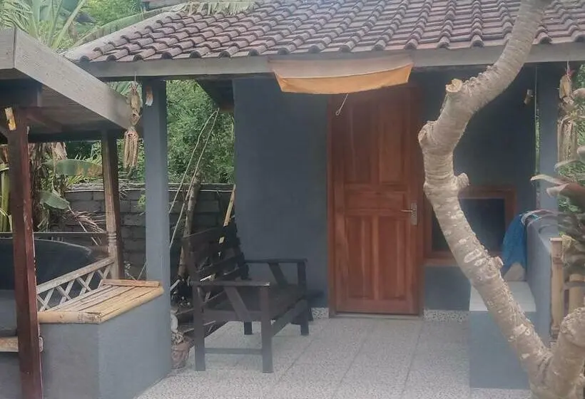 Deluxe-huone Puutarhanäkymä, Taman Menjangan Homestay By Snorkelingmenjangan