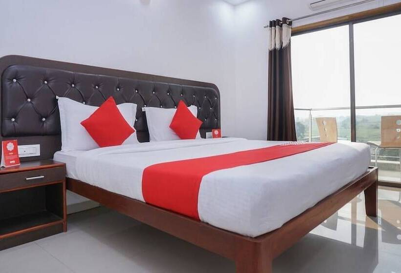 Deluxe Room, Nature Shield Lonavala