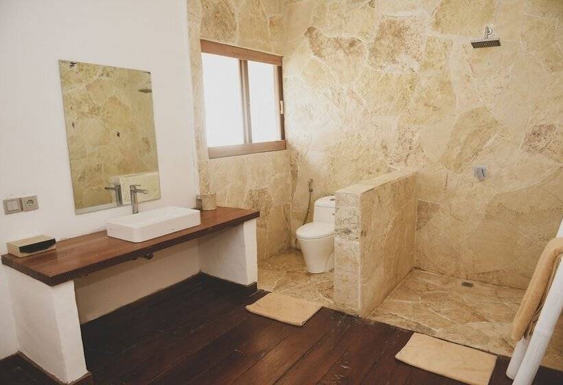 Бунгало Deluxe, Rua Beach Resort Sumba