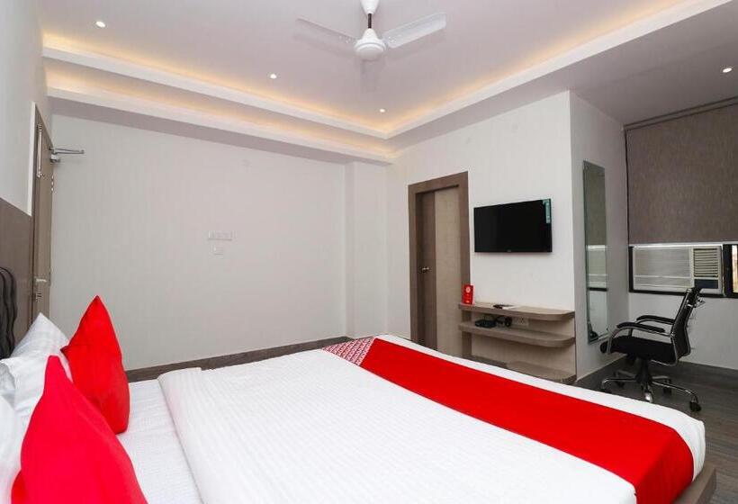 Трехместный Номер Классика, Capital O 22194 Hotel Triveni Sangam