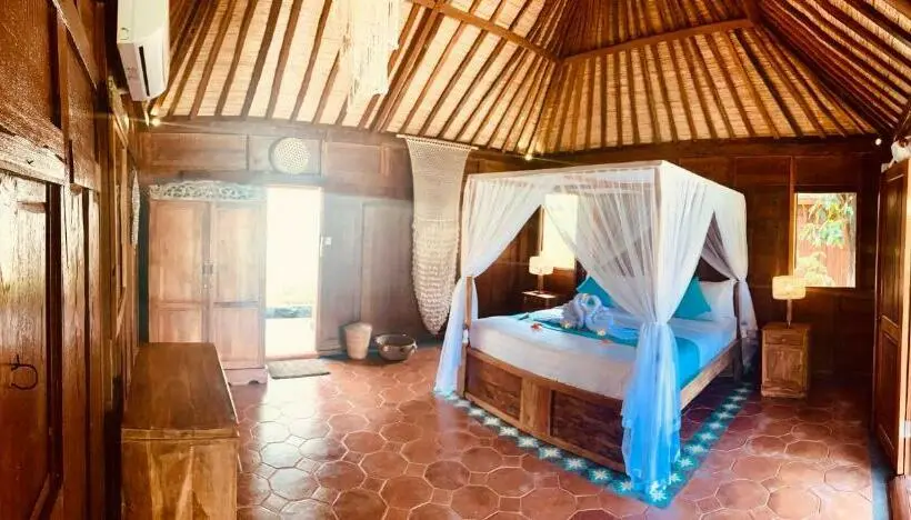 キングサイズベッドのスタンダードルーム, Kubu Kangin Resort