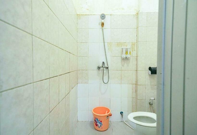 スタンダードルーム, Reddoorz Syariah Near Exit Toll Puncak