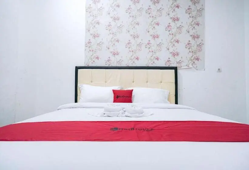デラックスルーム, Reddoorz Syariah Near Exit Toll Puncak