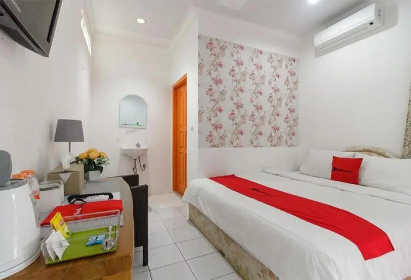 デラックスルーム, Reddoorz Syariah Near Exit Toll Puncak