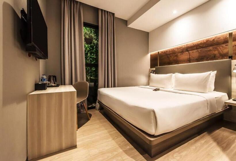수피리어 룸, Stanley Wahid Hasyim Jakarta