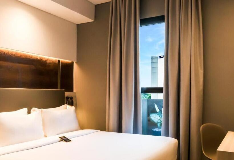 חדר דלוקס, Stanley Wahid Hasyim Jakarta