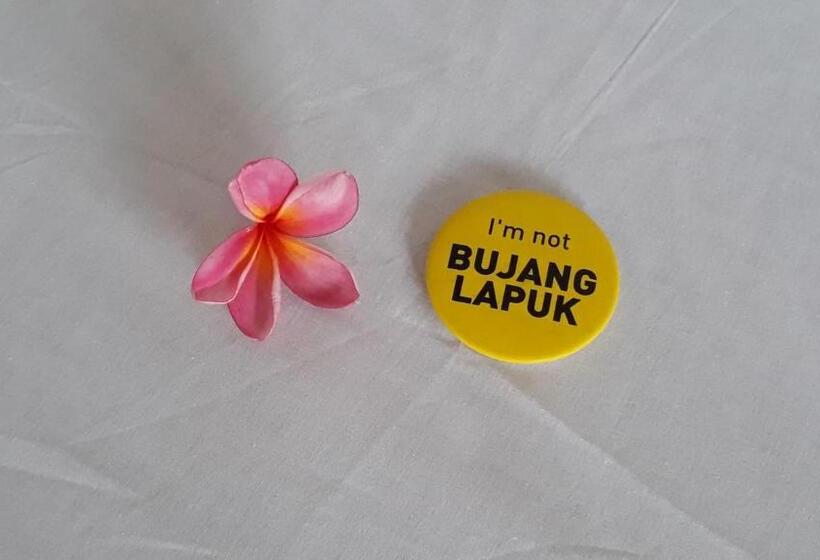 エコノミールーム, Bujang Lapuk Hostel