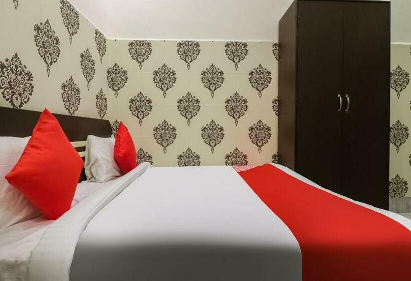 חדר קלאסי לשלושה, Shree Shyam Roseberry Hotel And Restaurant