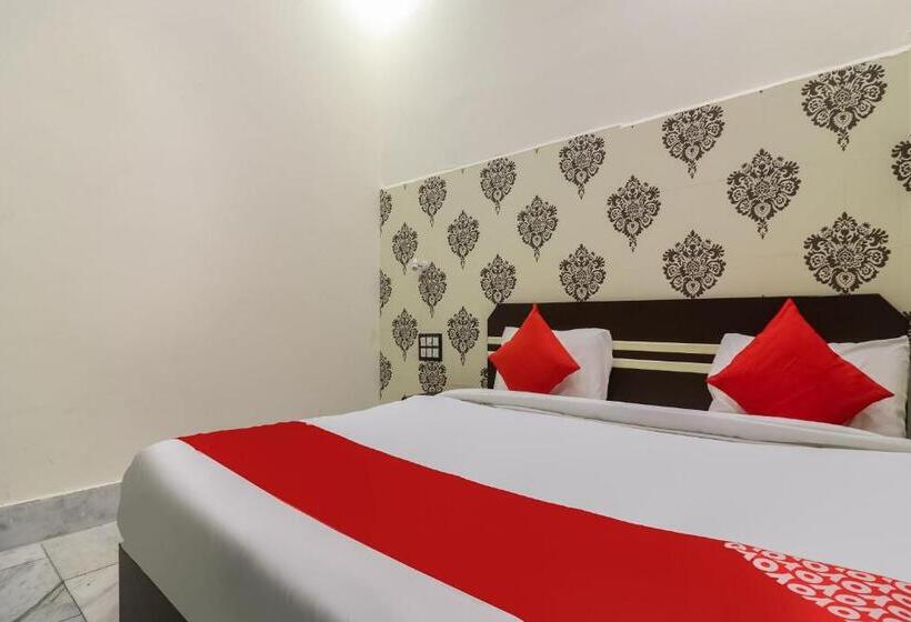 חדר קלאסי לשלושה, Shree Shyam Roseberry Hotel And Restaurant