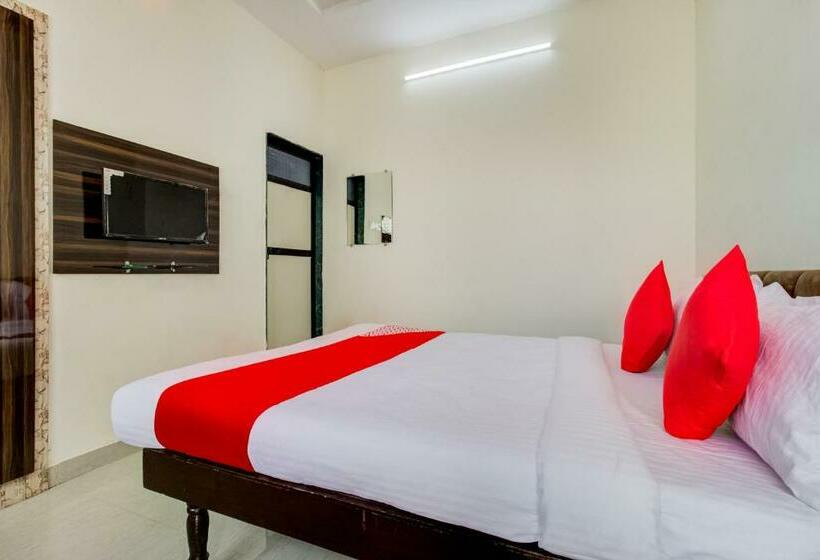 Трехместный Номер Классика, Oyo 70104  80 City Center