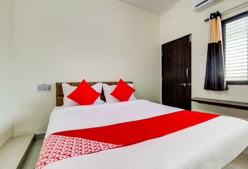 غرفة كلاسيكية ثلاثية, Oyo 70104  80 City Center