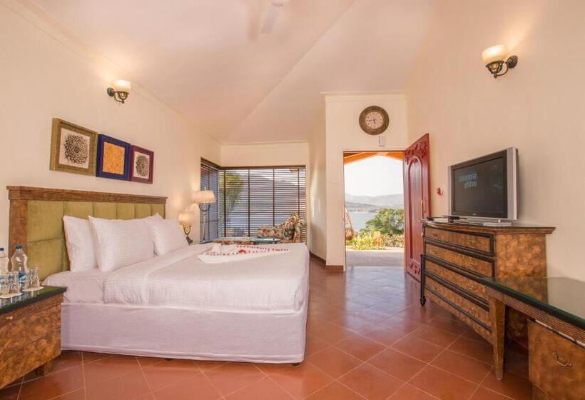 חדר דלוקס נוף לאגם, Residency Lake Resort & Spa