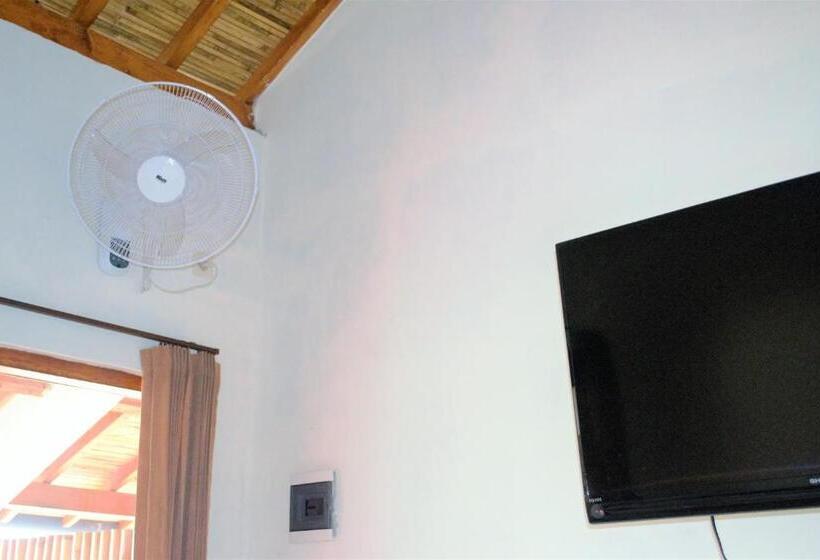 חדר דלוקס נוף לים, Alden Beach House