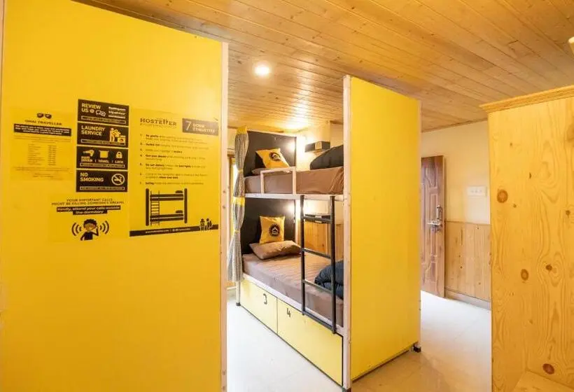 ルームシェアのワンベッド, The Hosteller Shoja, Jibhi