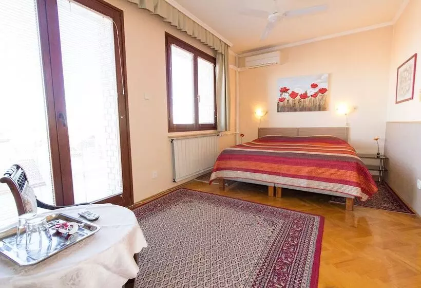 スーペリアールーム, Budavar Bed And Breakfast