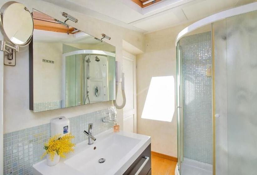 デラックスルーム, Villa Valdibora