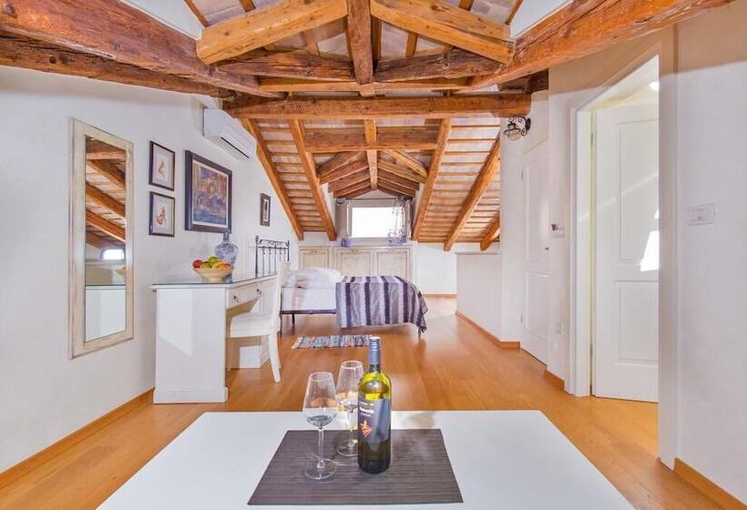 デラックスルーム, Villa Valdibora