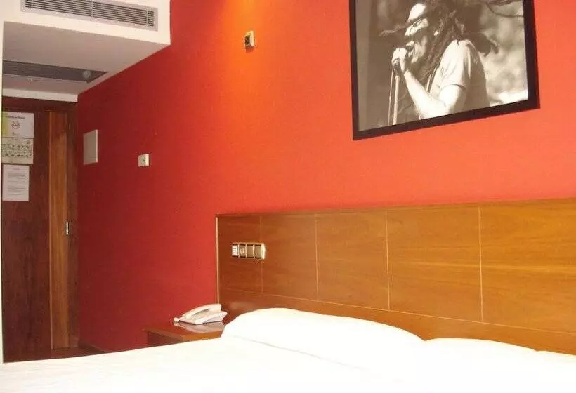 Standardzimmer, El Castillo